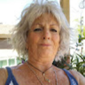 Meet your Posher, Deborah